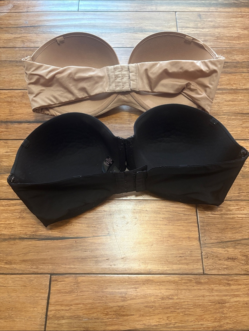 Victoria’s Secret 36DD Bras Lot of 2 Strapless Black Nude Multiway Very Sexy - Picture 4 of 8